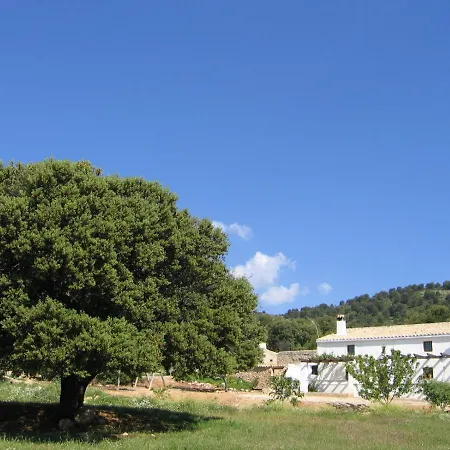 Cortijo Cerro Fuentes Nuevas *